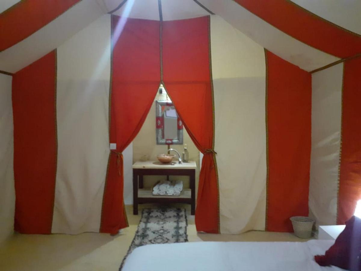 Sahara Family Camp Hotel Merzouga Ngoại thất bức ảnh