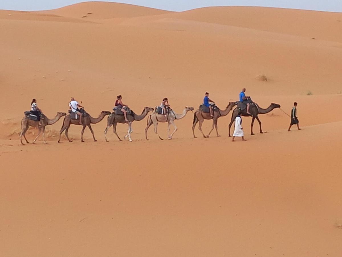 Sahara Family Camp Hotel Merzouga Ngoại thất bức ảnh